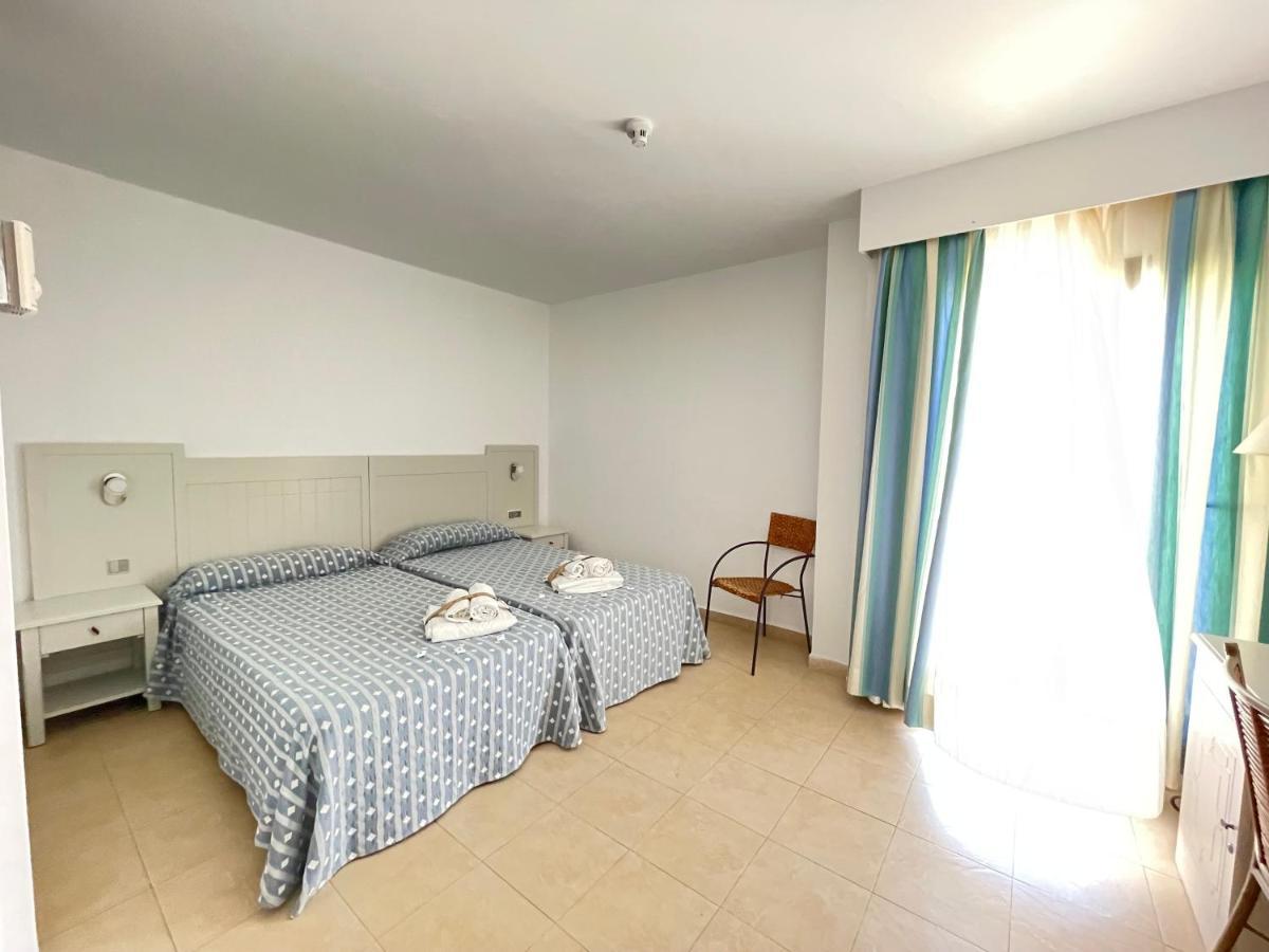 Atico Vistas Laterales Al Mar Apartment อิสลากาเนรา ภายนอก รูปภาพ